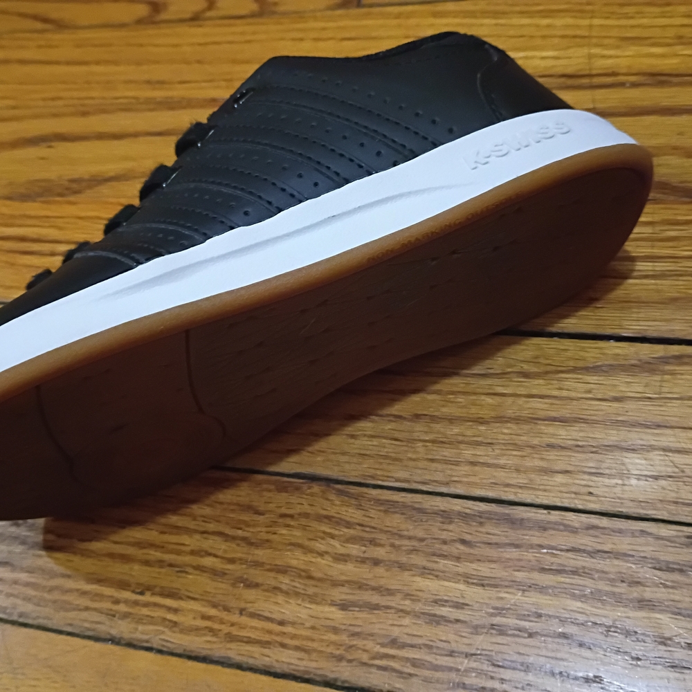 K-Swiss - Picture 3 of 7